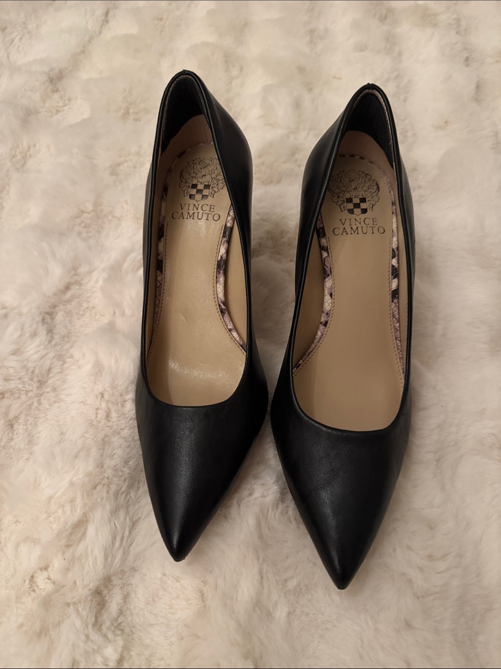 Vince Camuto Black Leather Pointed-Toe Pumps